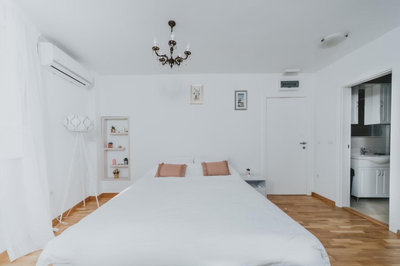 Trifunovic Old Town Apartment *